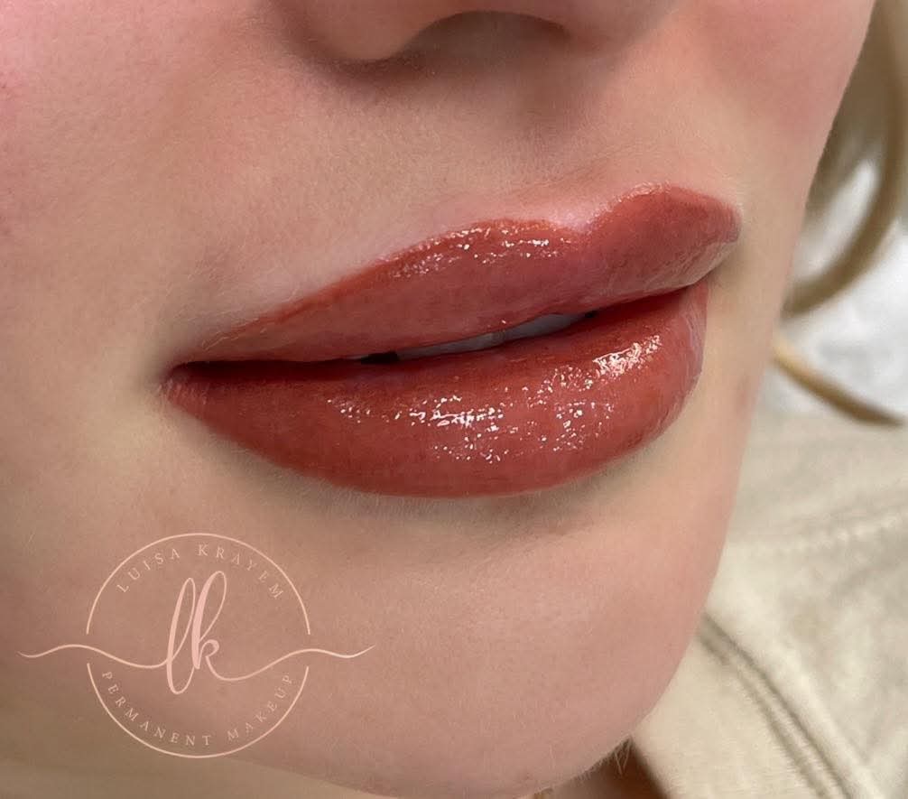 Why Permanent Makeup Requires Two Sessions: What to Expect from Your Top-Up